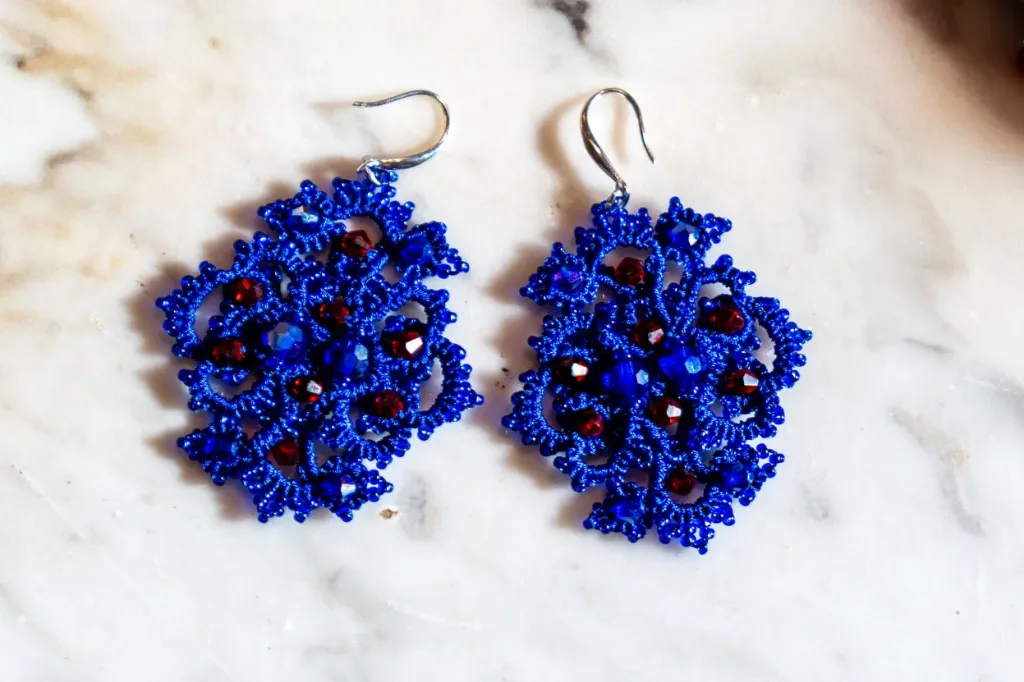 Pendientes de plata y cristales España.webp