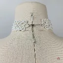 Gargantilla de novia ultraligera blanca con perlas personalizada Tarragona.webp